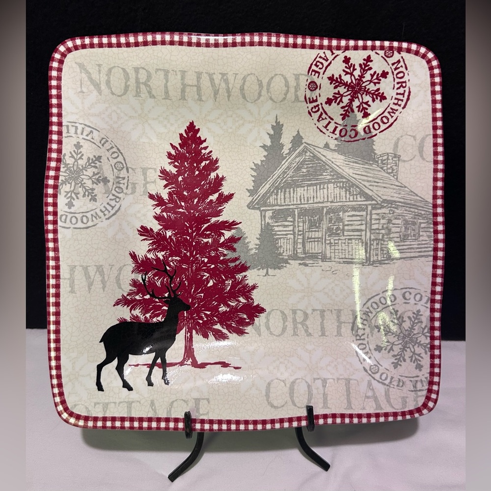 222 Fifth Northwood Cottage Square Dinner Plate